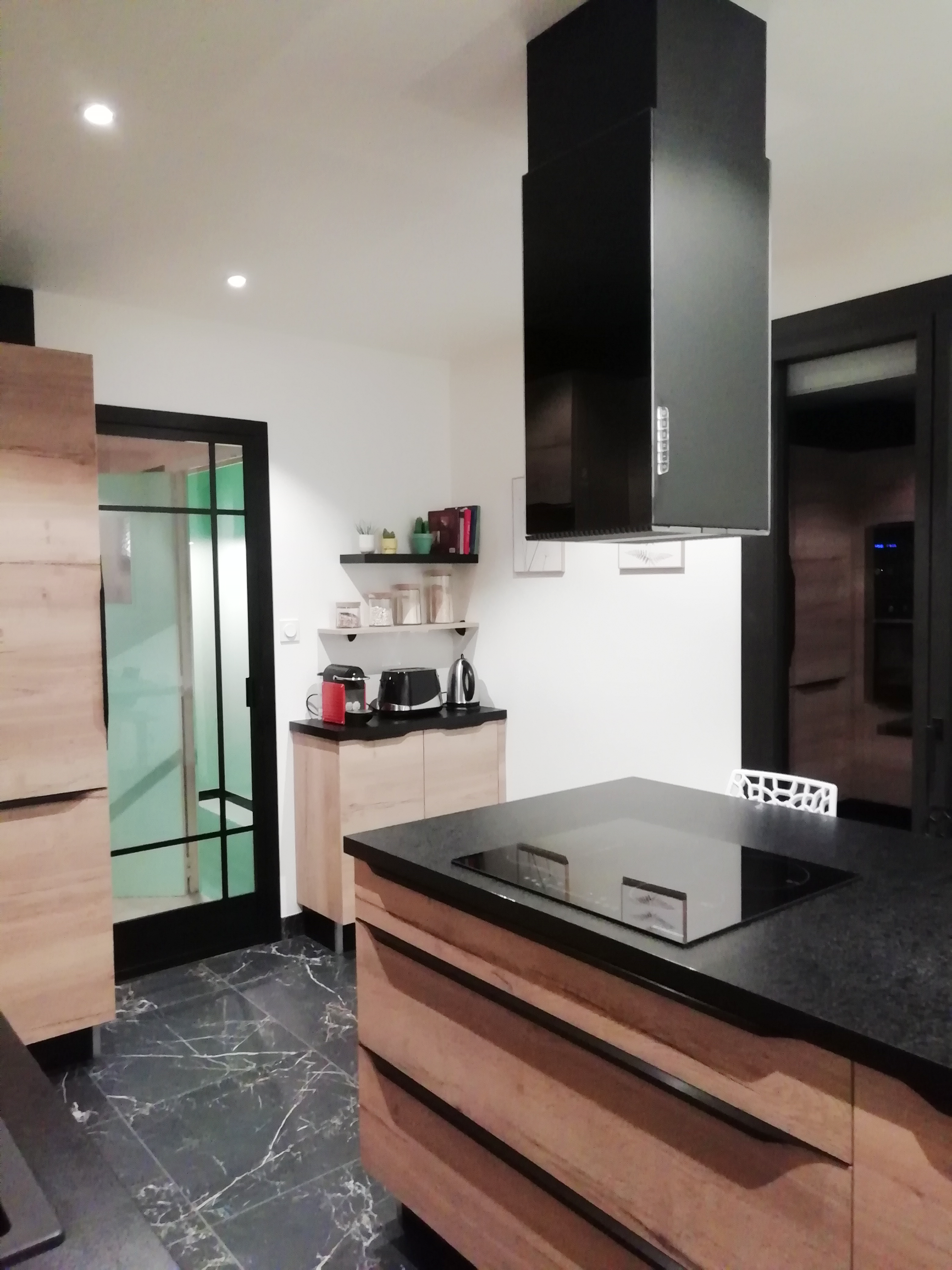 photo d'un chantier de cuisine après